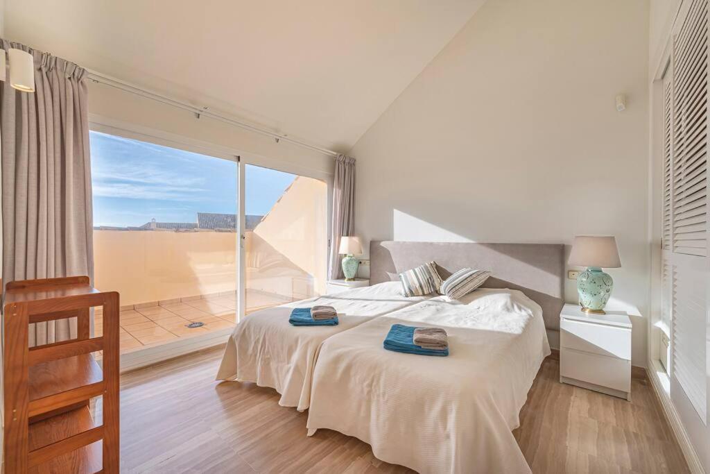 Amazing 4br Apart. Parking, Pool, Close To The Sea Marbella