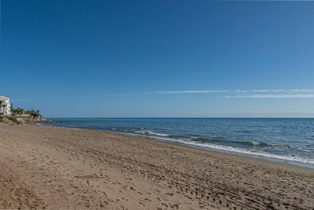 Amazing 4br Apart. Parking, Pool, Close To The Sea * Marbella